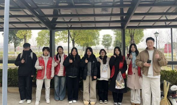 追&ldquo;锋&rdquo;人！我校各党支部在行动